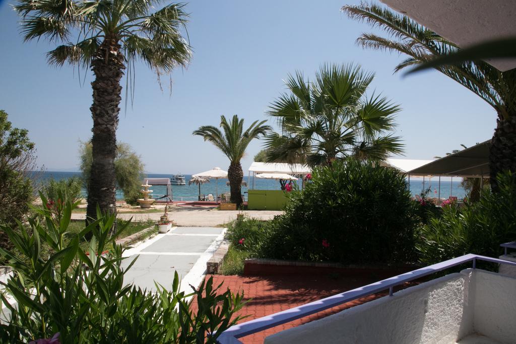 Kefalonia Beach Hotel & Bungalows Lixouri Exterior foto