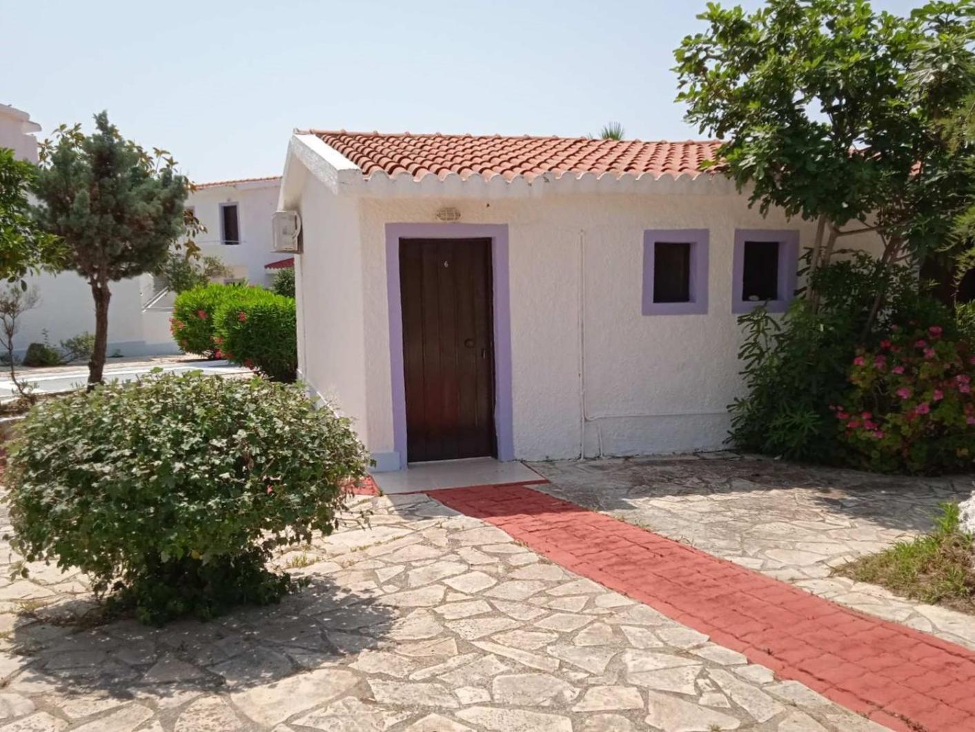 Kefalonia Beach Hotel & Bungalows Lixouri Exterior foto