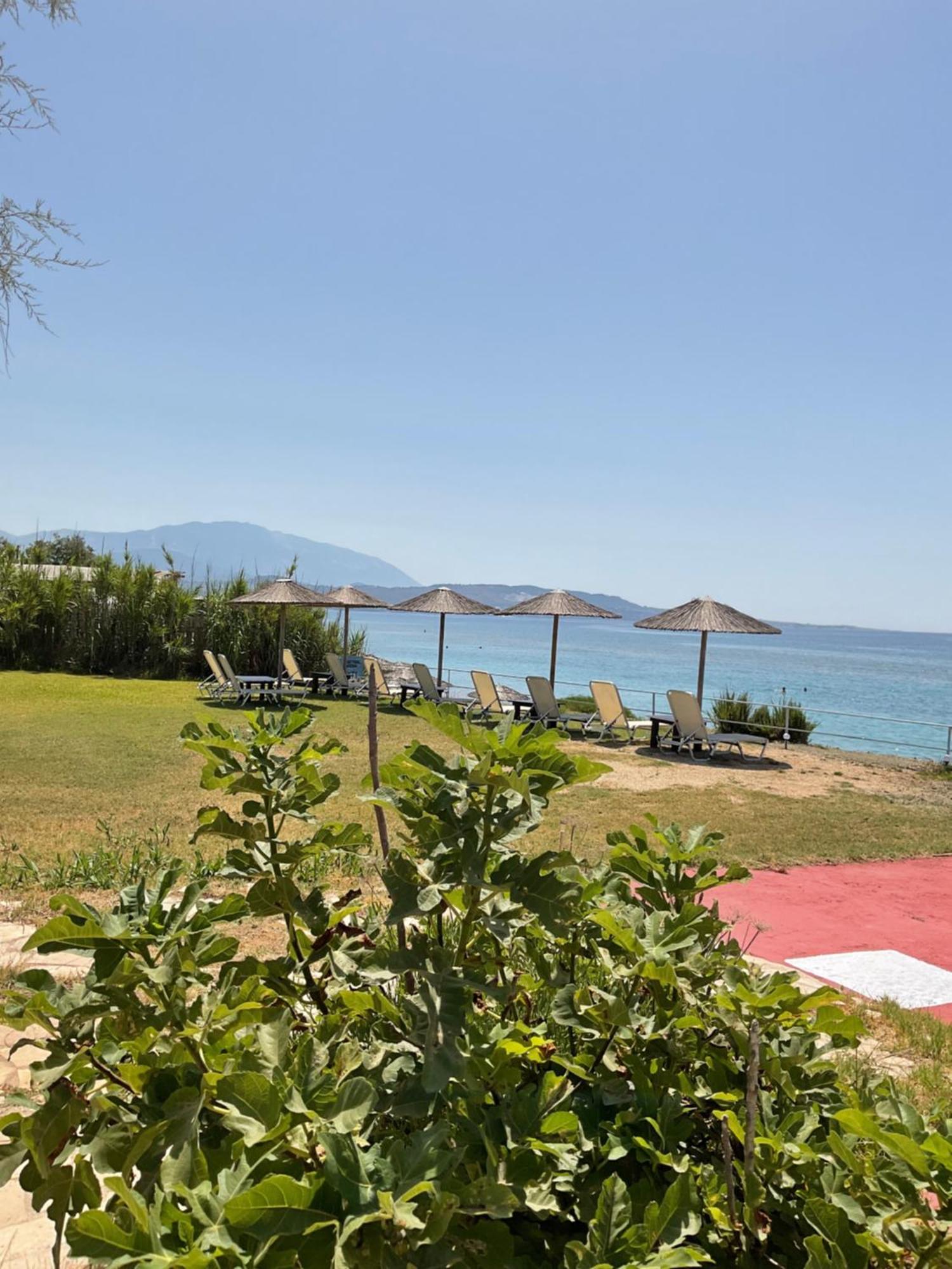 Kefalonia Beach Hotel & Bungalows Lixouri Exterior foto