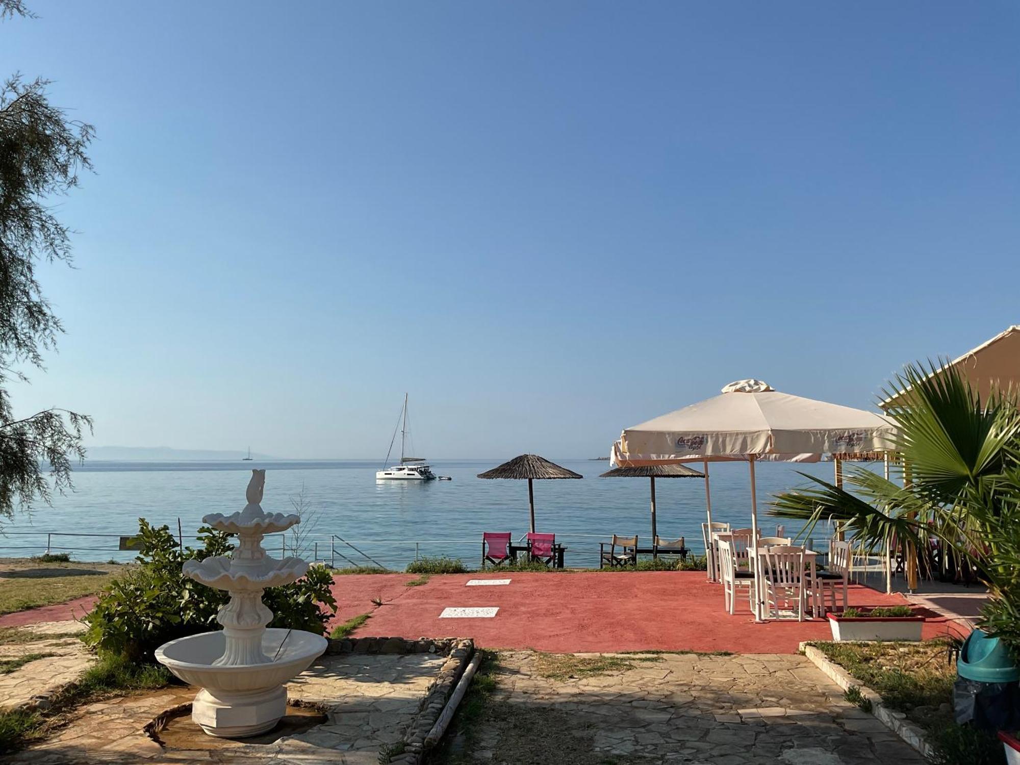 Kefalonia Beach Hotel & Bungalows Lixouri Exterior foto