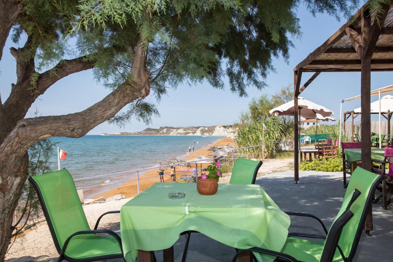 Kefalonia Beach Hotel & Bungalows Lixouri Exterior foto